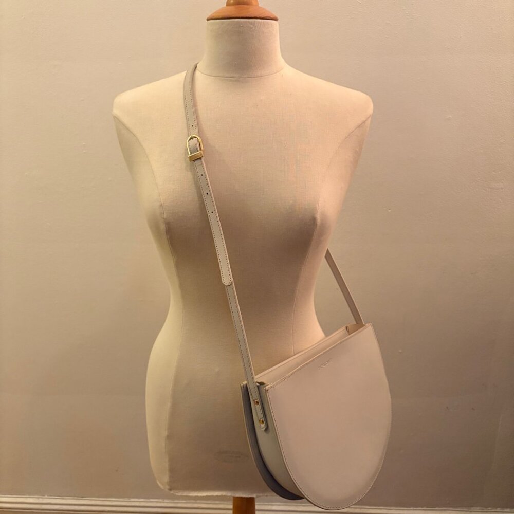 The Stowe cream leather curved shoulder crossbody bag - Picture 2 of 10